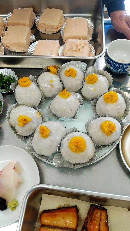 2020年11月 預け鉢　里芋饅頭 菊花餡かけ・ 海老しんじょう