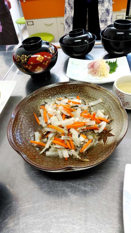 2018年2月　強肴　辛子なます（大根　人参　いりこ　辛子）